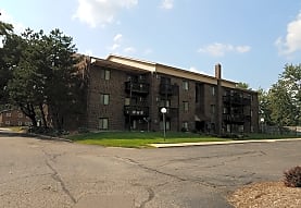 Parkview Apartments - Wyoming, MI 49519