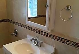 Bayview Apartments Freeport Ny 11520