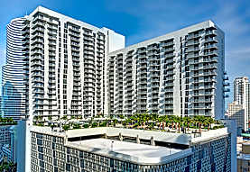 Monarc At Met 3 Apartments Miami Fl 33131