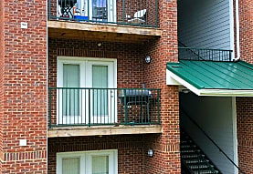 Overlook Terrace Apartments - Fredericksburg, VA 22408