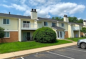 Coventry Court Townhomes Apartments Fort Wayne IN 46804