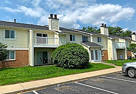 Coventry Court Townhomes Apartments Fort Wayne IN 46804