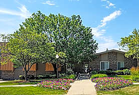 The Arbors Of Glen Ellyn Apartments Glen Ellyn Il 60137