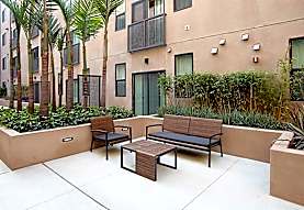 Wilshire Valencia Apartments Los Angeles Ca 90017