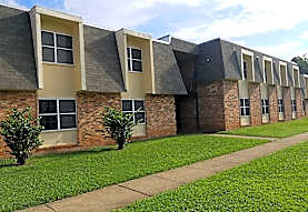 Selma Square Apartments - Selma, AL 36701