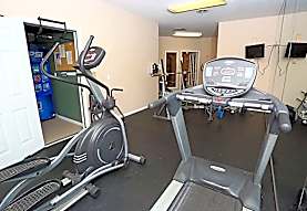 Lakeshore Village Apartments - Howell, MI 48843