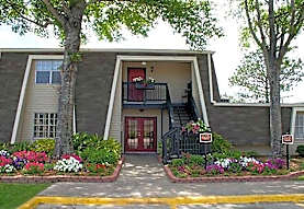 Le Chateau Apartments Lake Charles La 70605