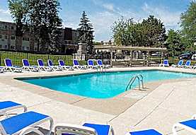 The Arbors Of Glen Ellyn Apartments Glen Ellyn Il 60137