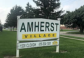 Amherst Village Apartments - Bowling Green, OH 43402