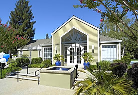 Waterford Cove Apartments - Sacramento, CA 95831
