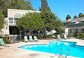 Pinecreek Apartments Costa Mesa Ca 92626