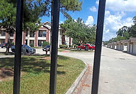 Montgomery Pines Apartments Porter Tx 77365