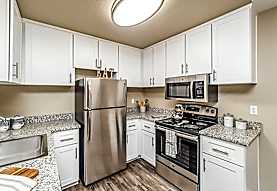 Cameron Oaks Apartments - Cameron Park, CA 95682