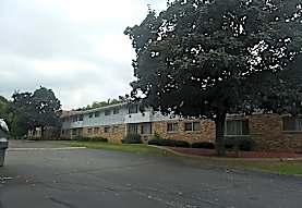 Colonial Court Apartments Ag Duplicate Green Bay Wi 54303
