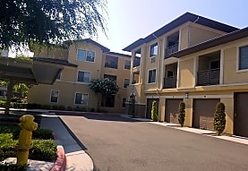 Ivy at College Park Apartments - Chino, CA 91710