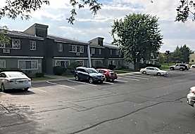 Camelot Square Apartments Canandaigua Ny