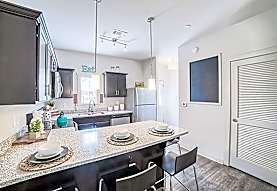 Arlington Cottages Townhomes Student Apts Per Bed Leases