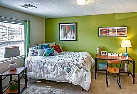 West Run Apartments Per Bed Leases Morgantown Wv 26508