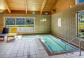 Summit Ridge Luxury Apartments Hermantown Mn 55811