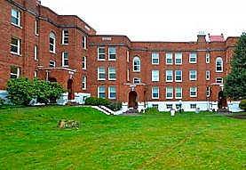 South Court Apartments Bremerton WA 98337