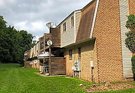 Carlton Village Apartments Hamburg NJ 07419