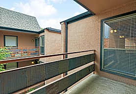 Ventana Canyon Apartments Dallas Tx 75206
