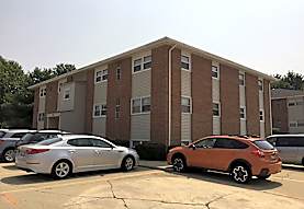 Pinecrest Apartments Llc Normal Il 61761