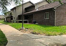 Maple Village Apartments Adrian Mi 49221