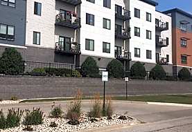 auxiliary apartments senior court bend west wi