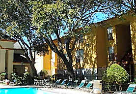 Regal Court Apartments Dallas Tx 75240