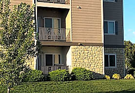 Stone Pointe Apartments Manhattan Ks 66503
