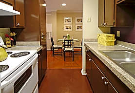 Magnolia Court Apartments Austin TX 78752