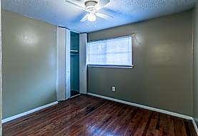 Merton Manor Apartments Memphis Tn 38112