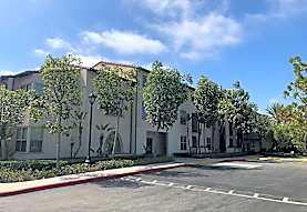 Bayview Landing Apartments Newport Beach Ca 92660