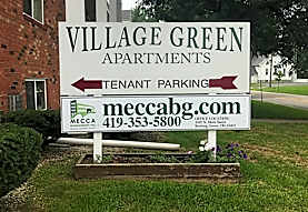 Village Green Apts Apartments Bowling Green Oh 43402