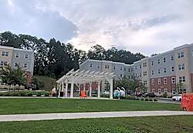 Fox Run At Fulton Apartments Poughkeepsie Ny 12601