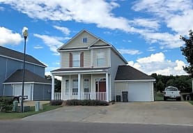 The Garden Homes Of Highlands Plantation Apartments Starkville MS 39759