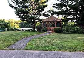 Brownstone Gardens I Apartments East Longmeadow Ma 01028
