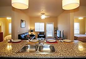 The Junction At Iron Horse Student Housing Apartments Tucson Az 85705