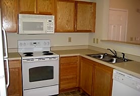 Campus Edge Apartments - Greensboro, NC 27401