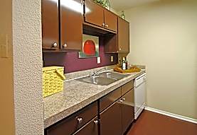 Magnolia Court Apartments Austin TX 78752
