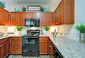 Bell Hill Country Apartments Austin Tx 78735