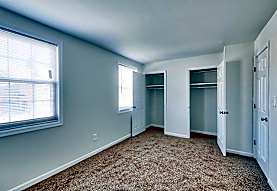 Williston Apartments & Townhomes - Baltimore, MD 21229