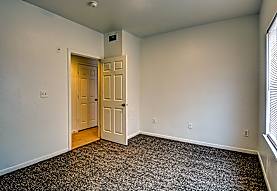 Summit Bennington Apartments Houston Tx