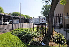 Highland Club Apartments - Highland, CA 92346