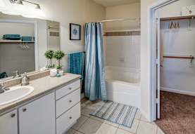 Shadow Creek Apartments Hamilton Oh 45011