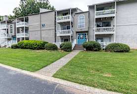 Cumberland Crossing Apartments - Marietta, GA 30067