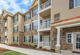 Sterling Parc at Middletown Apartments - Middletown, NY 10940