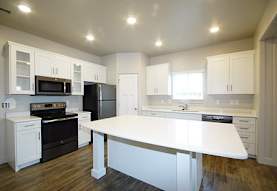 Greyhawk Townhomes Apartments Layton Ut 84040