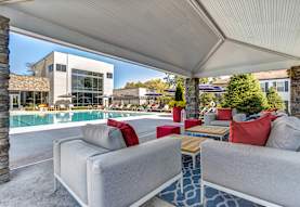 The Residence At Arlington Heights